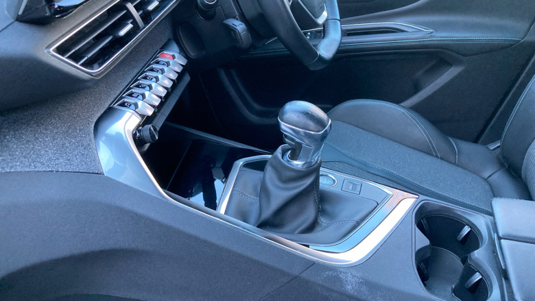 Peugeot 5008 1.2 PureTech Allure Premium+ 5dr Petrol Estate